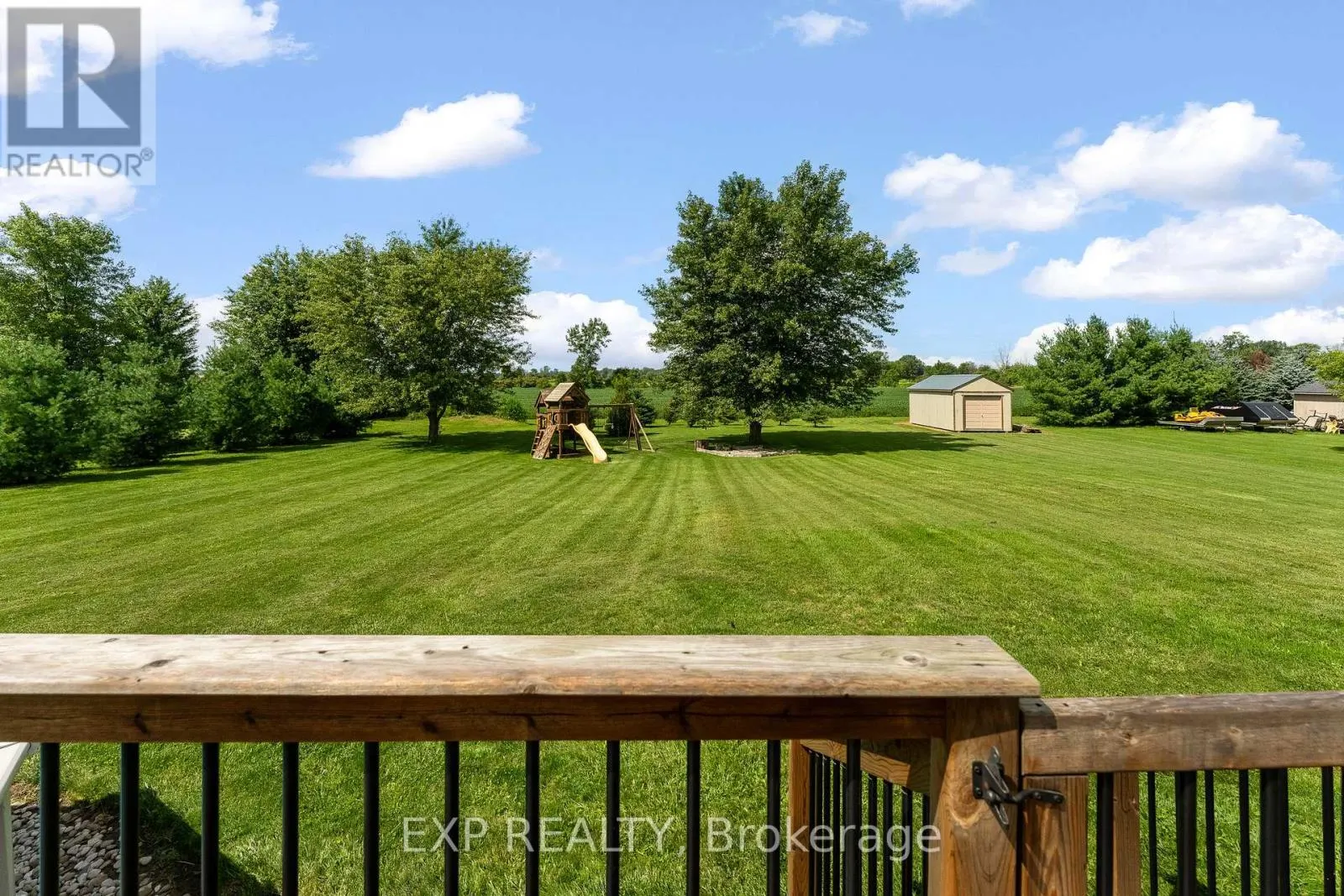 32070 SIDEROAD 20 ROAD