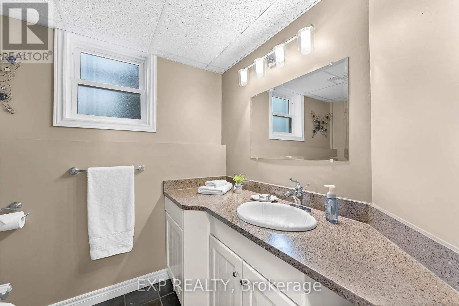32070 SIDEROAD 20 ROAD