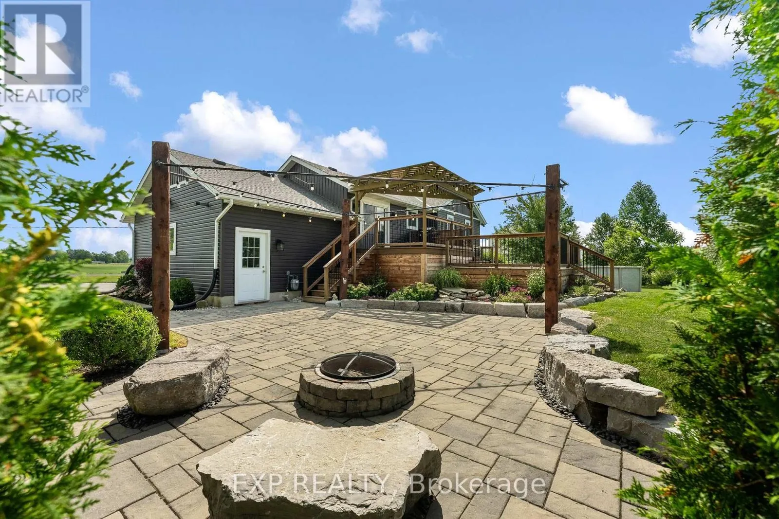 32070 SIDEROAD 20 ROAD
