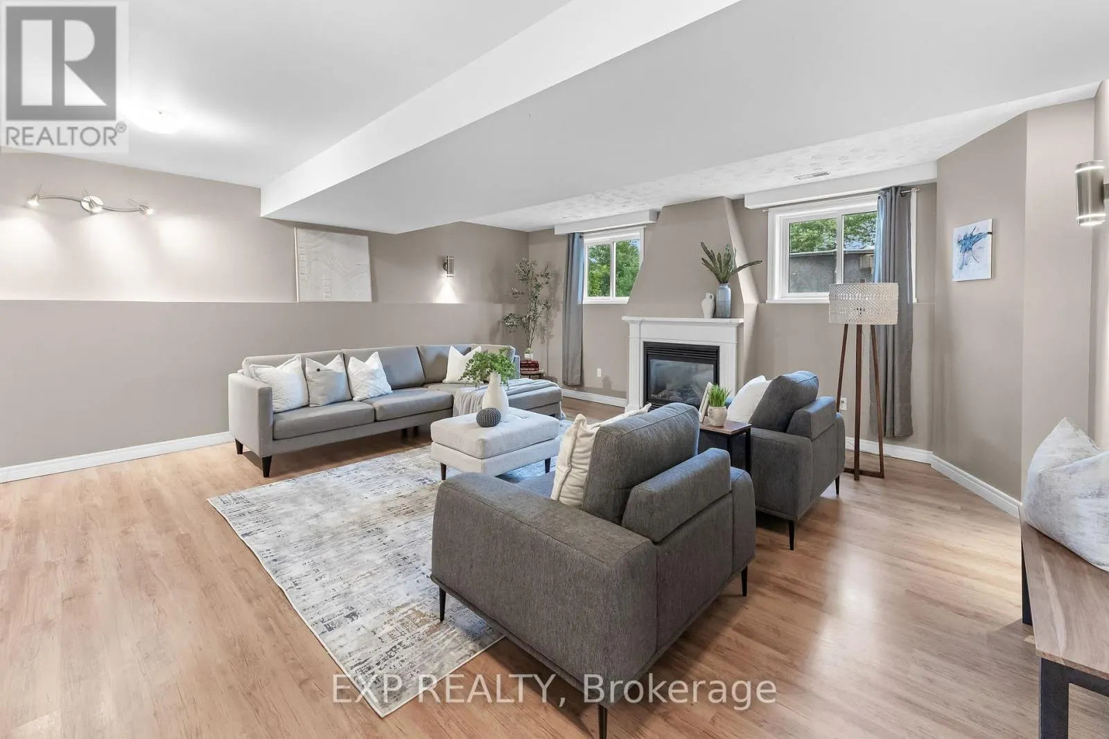 32070 SIDEROAD 20 ROAD
