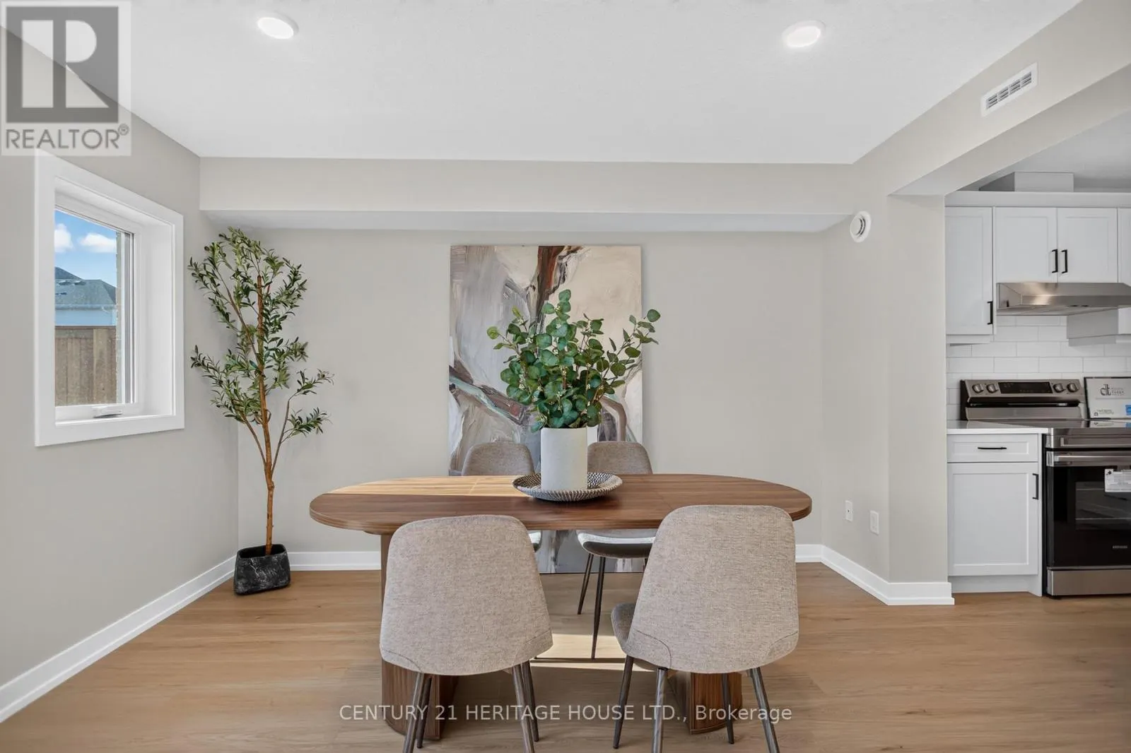 25 KILN LANE E