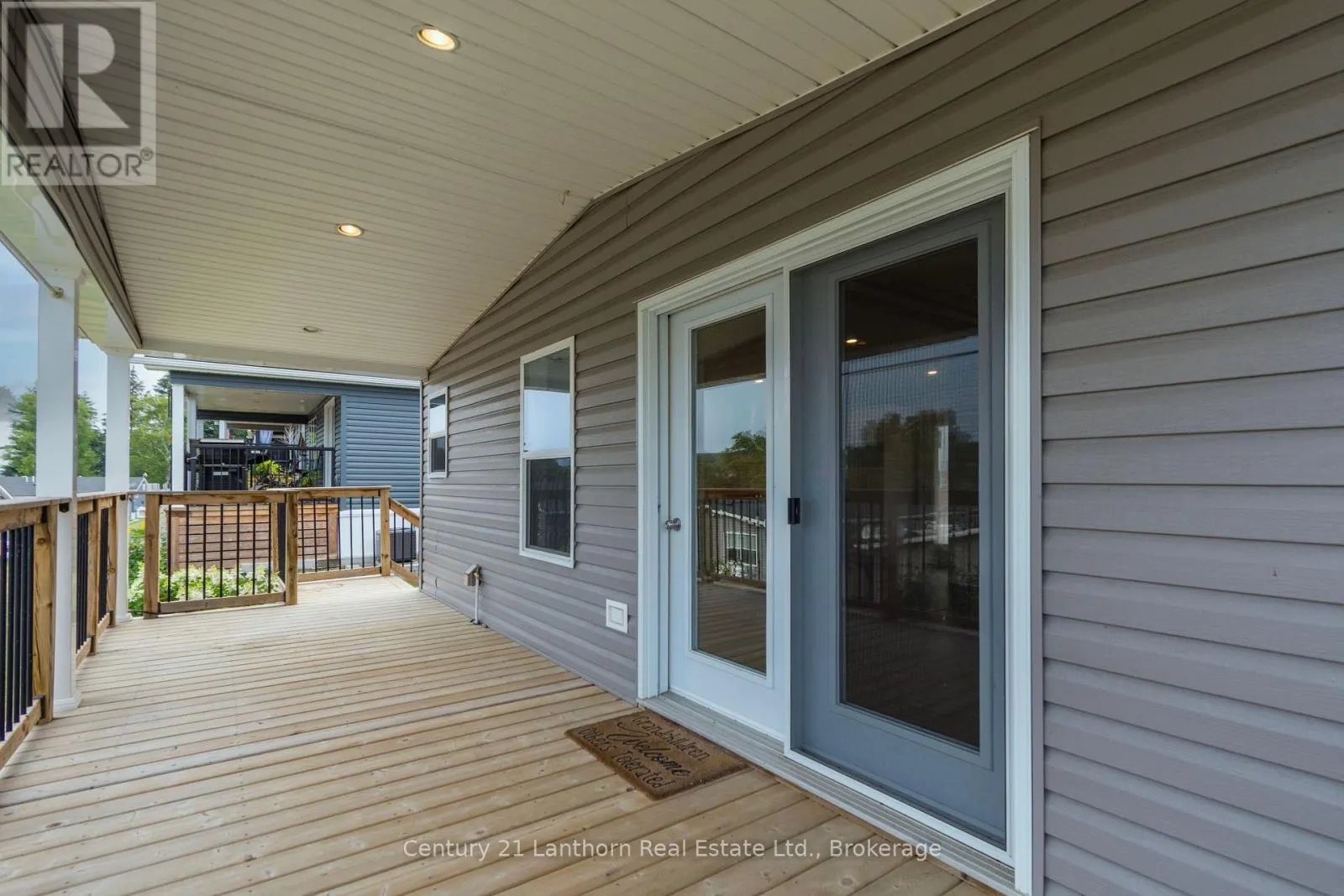 18 - 484 FRANKFORD STIRLING ROAD #18