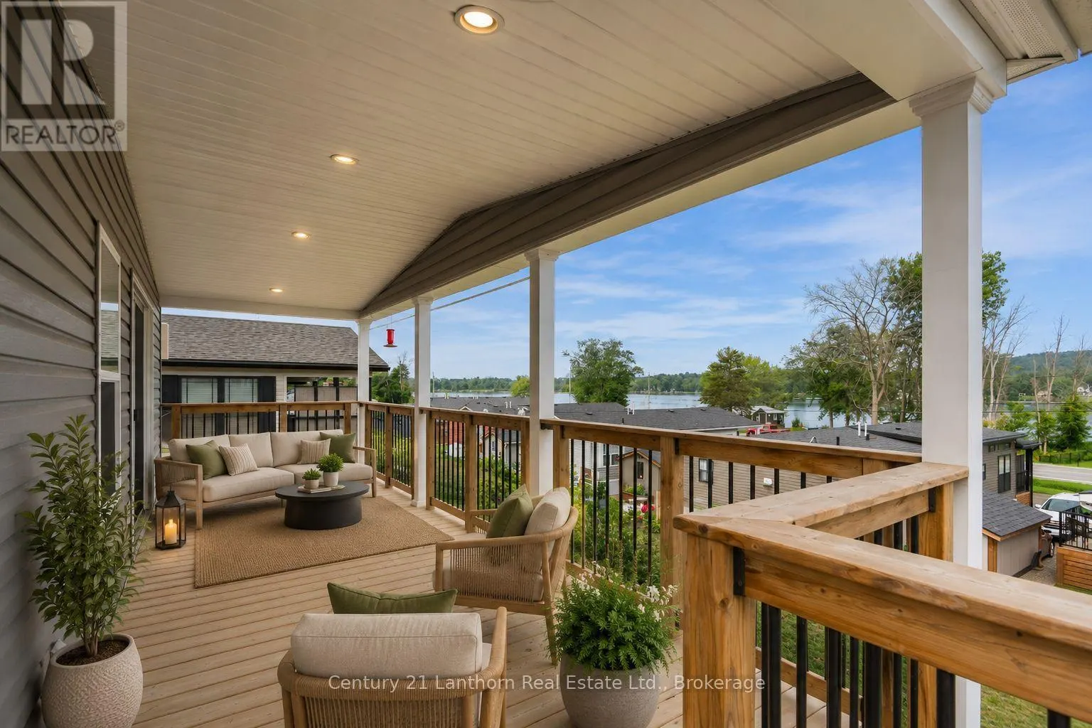18 - 484 FRANKFORD STIRLING ROAD #18