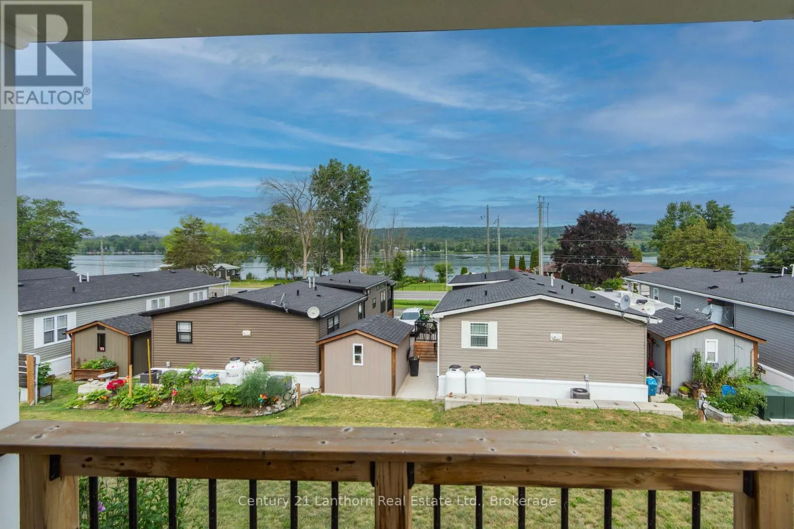 18 - 484 FRANKFORD STIRLING ROAD #18