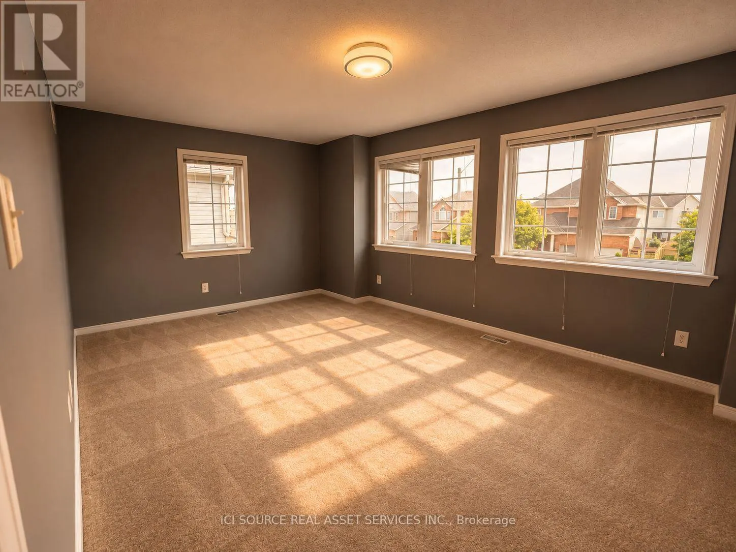 358 WISTERIA CRESCENT