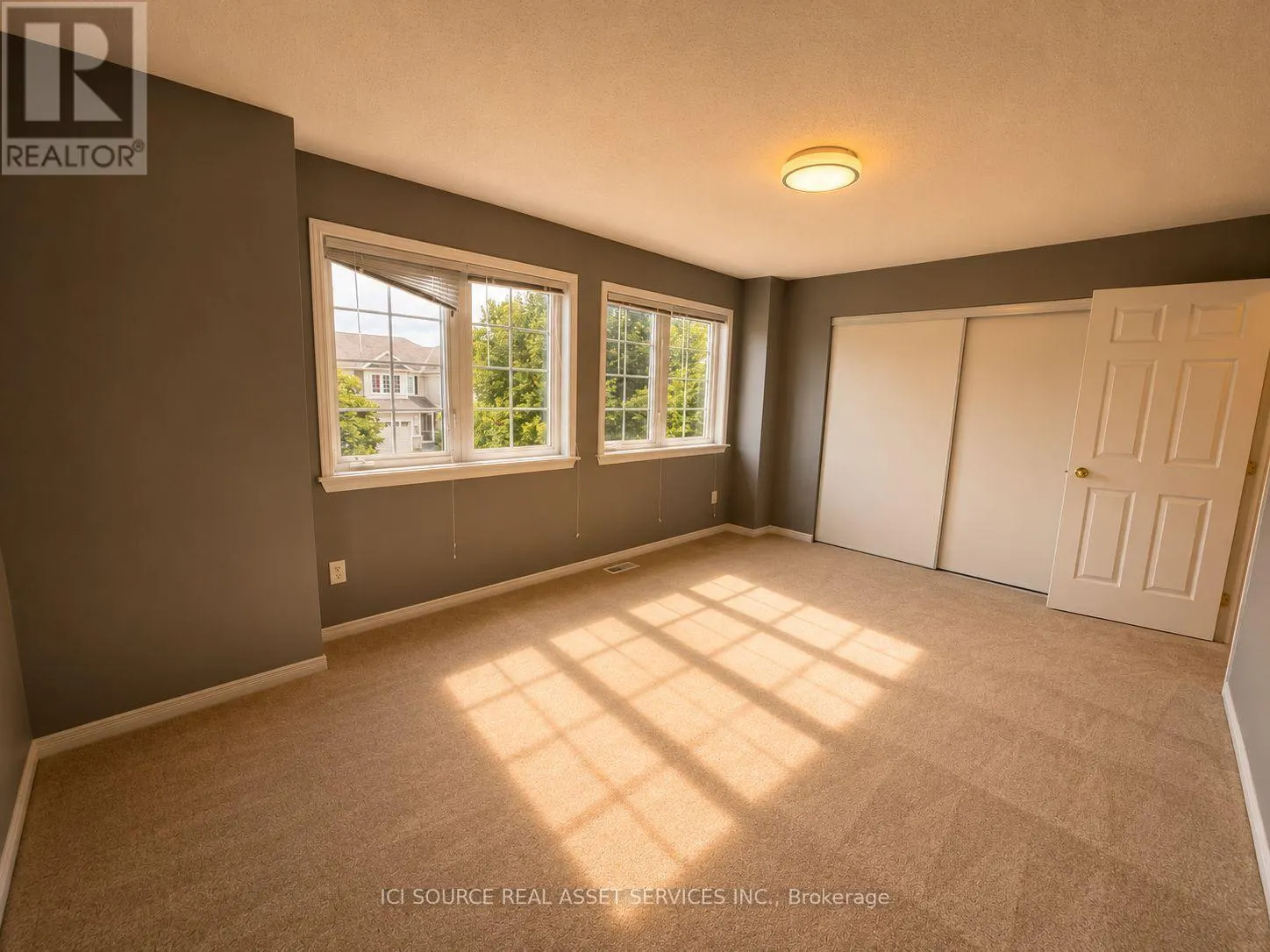 358 WISTERIA CRESCENT