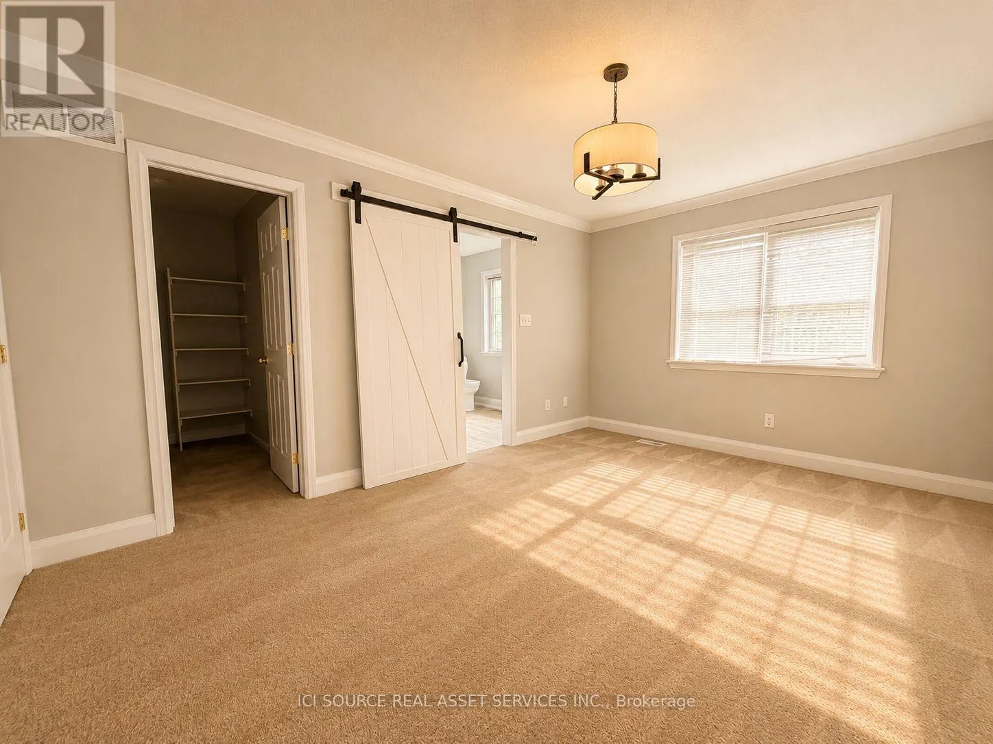 358 WISTERIA CRESCENT