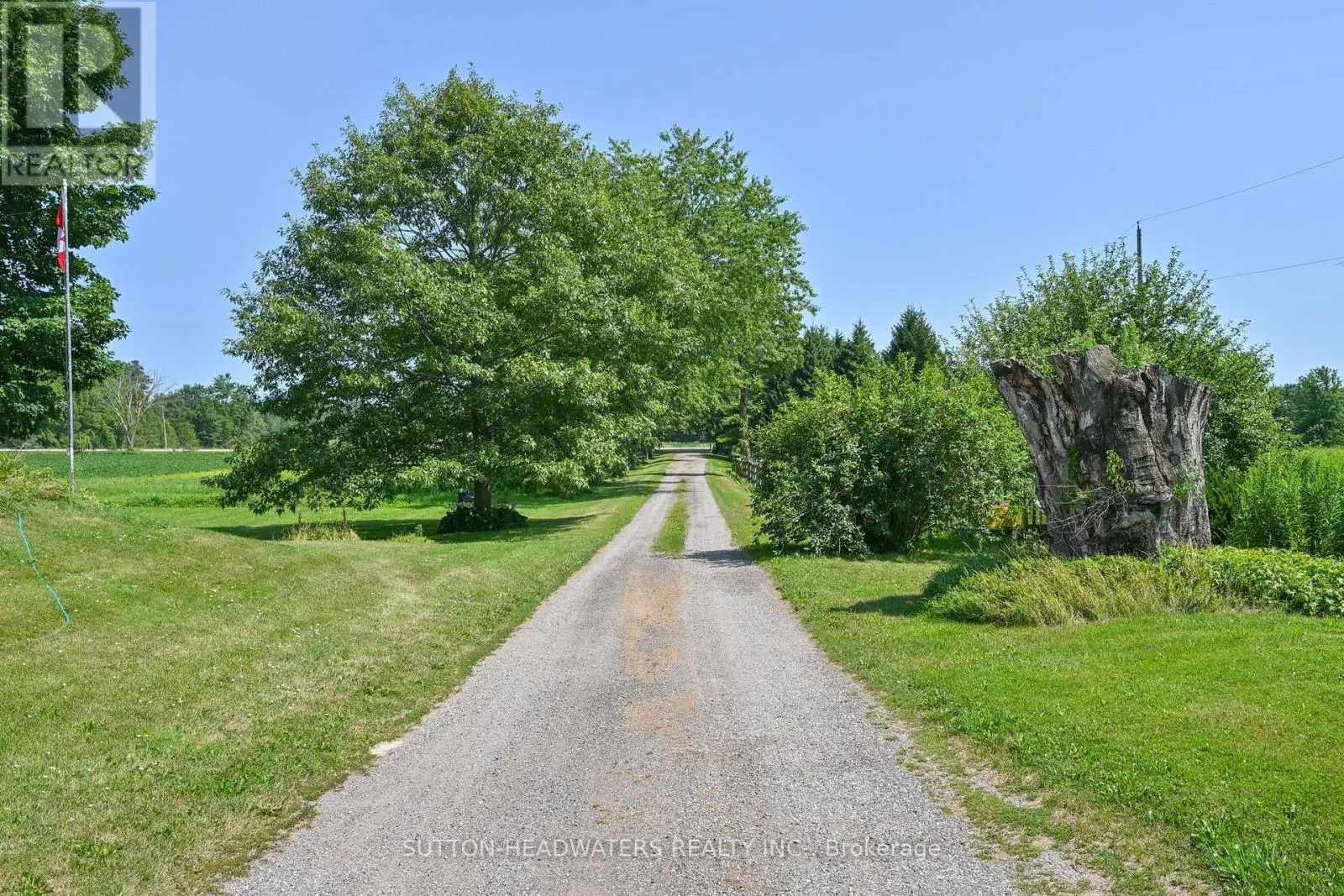8526 ERAMOSA ROAD