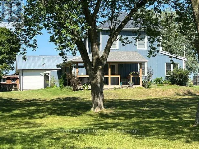 101 ROSELAND DRIVE