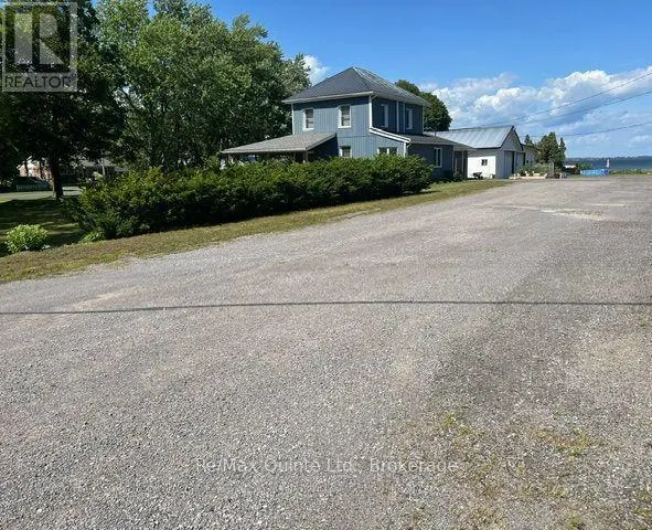 101 ROSELAND DRIVE