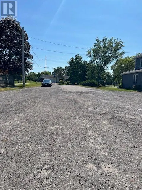 101 ROSELAND DRIVE