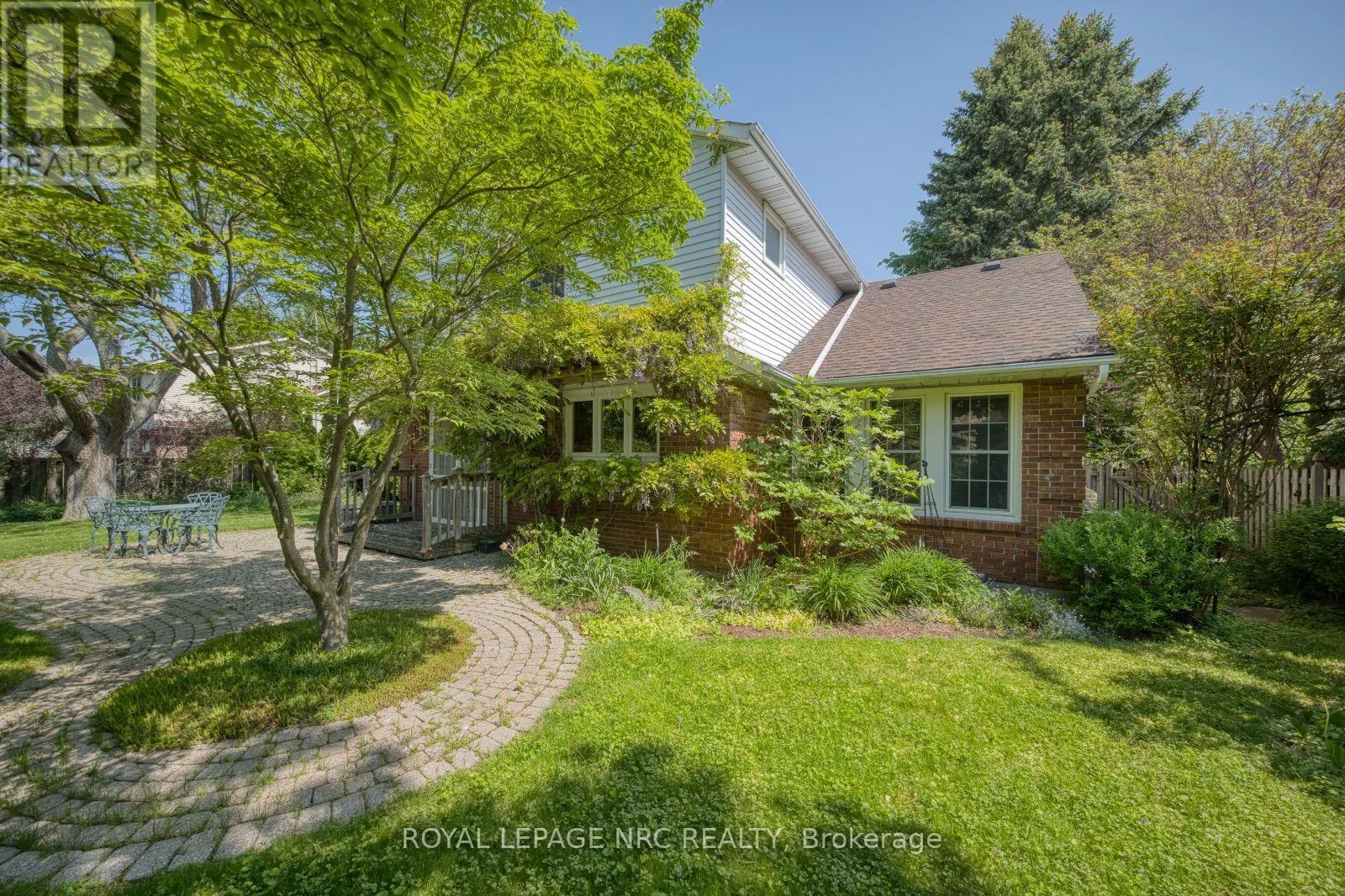 35 GARRISON VILLAGE DRIVE