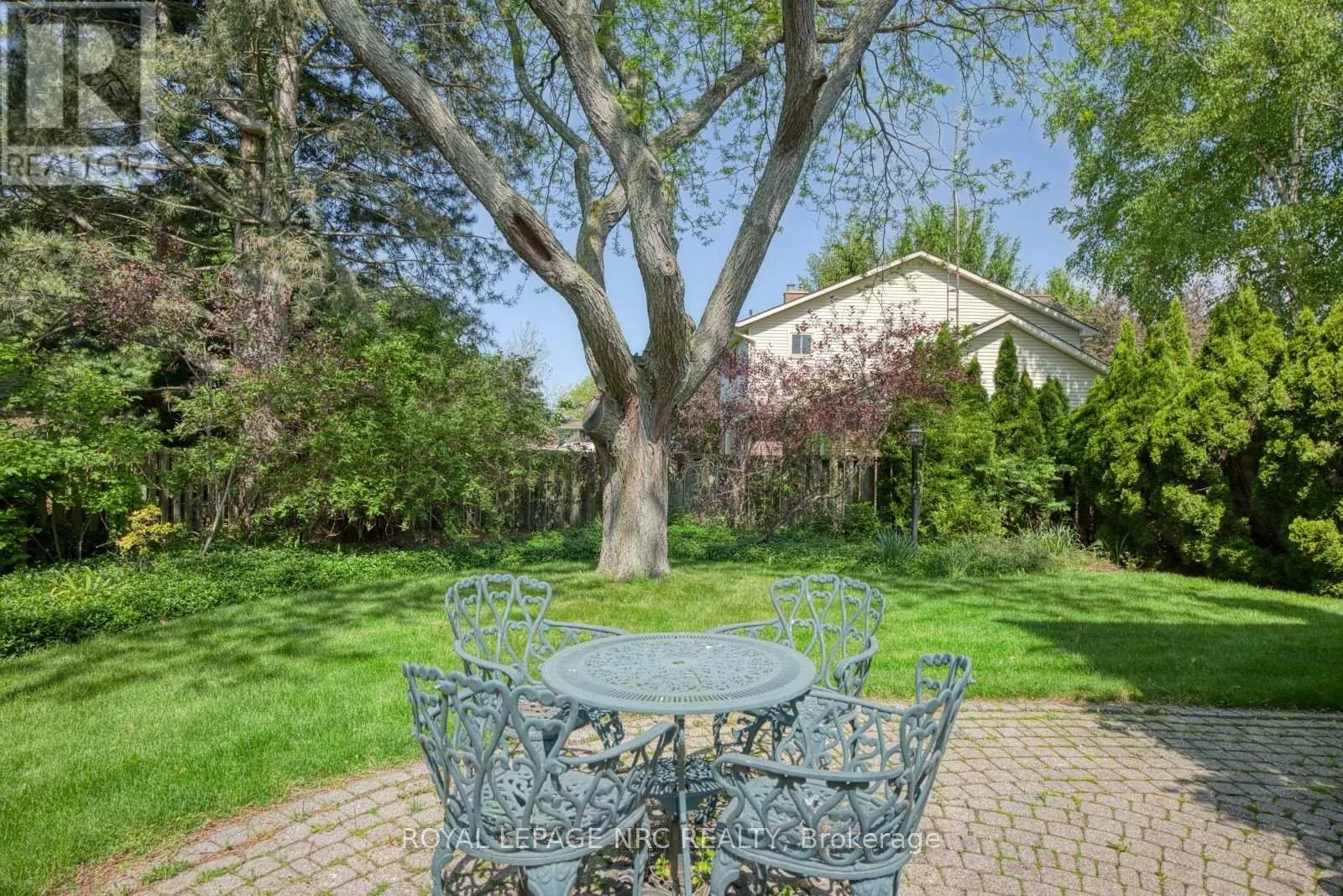 35 GARRISON VILLAGE DRIVE