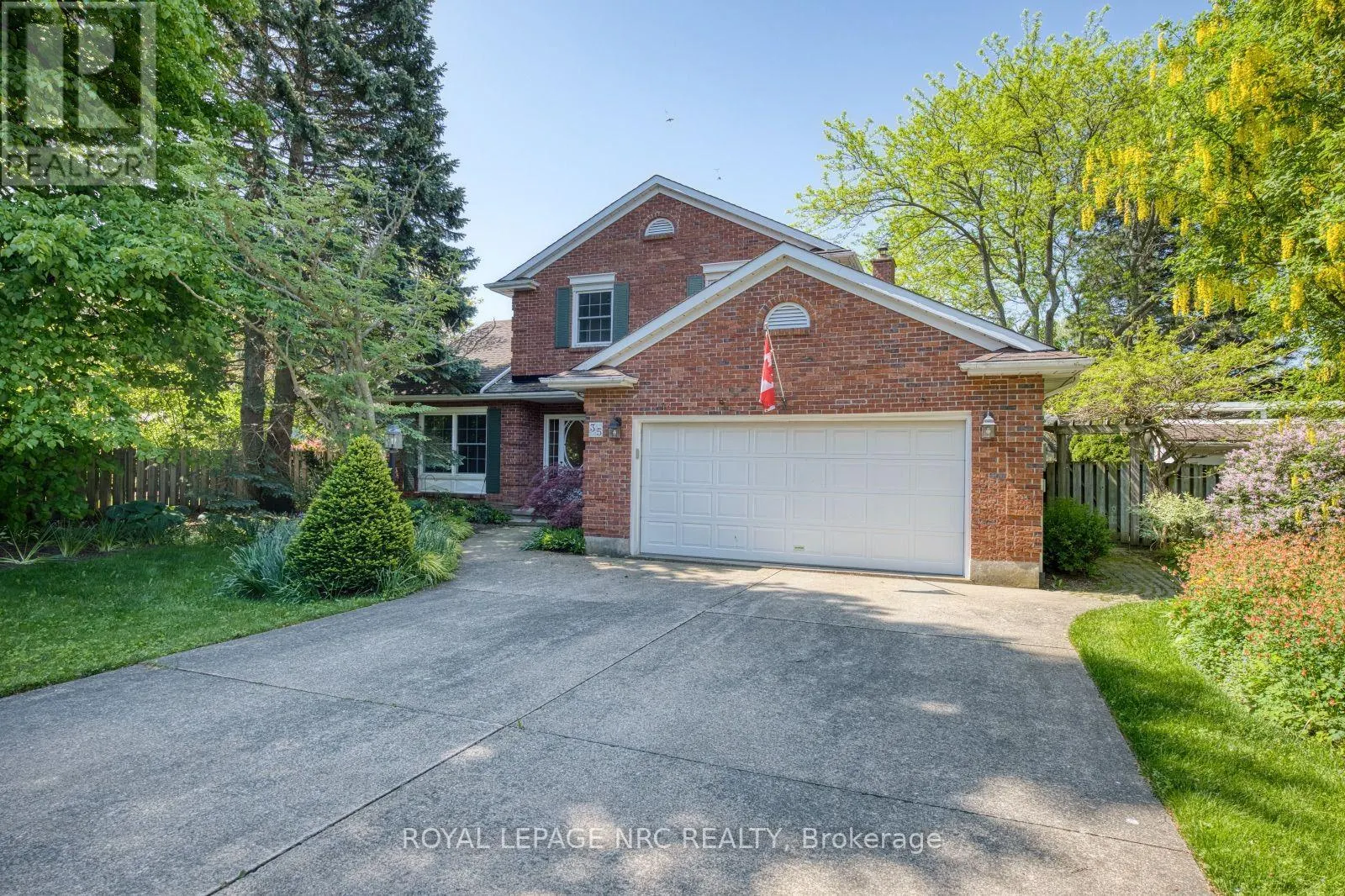 35 GARRISON VILLAGE DRIVE