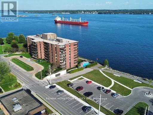 805 - 55 WATER STREET E