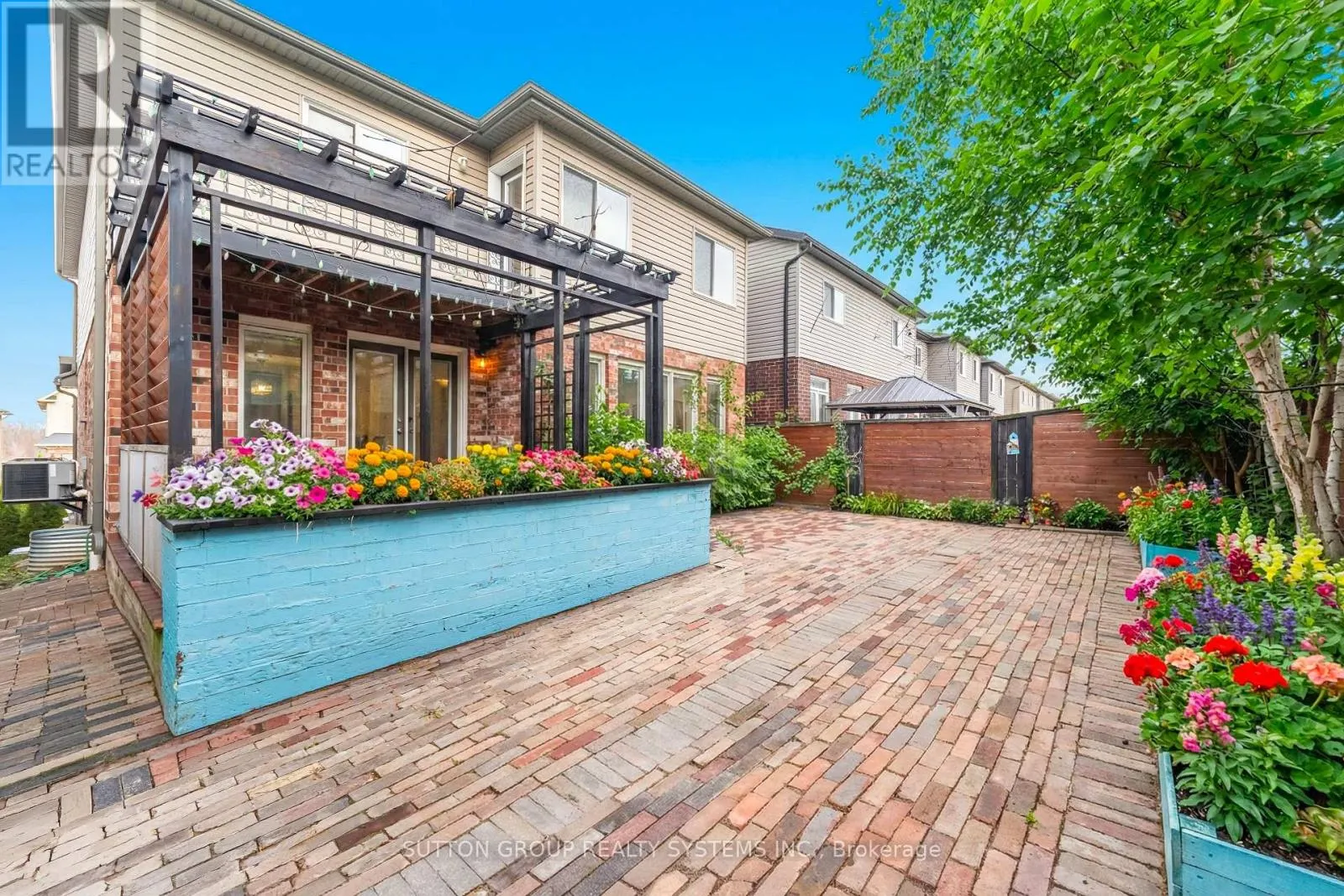 565 SUNDEW DRIVE