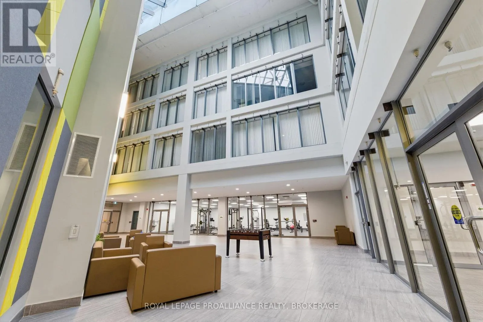 425 - 652 PRINCESS STREET #425