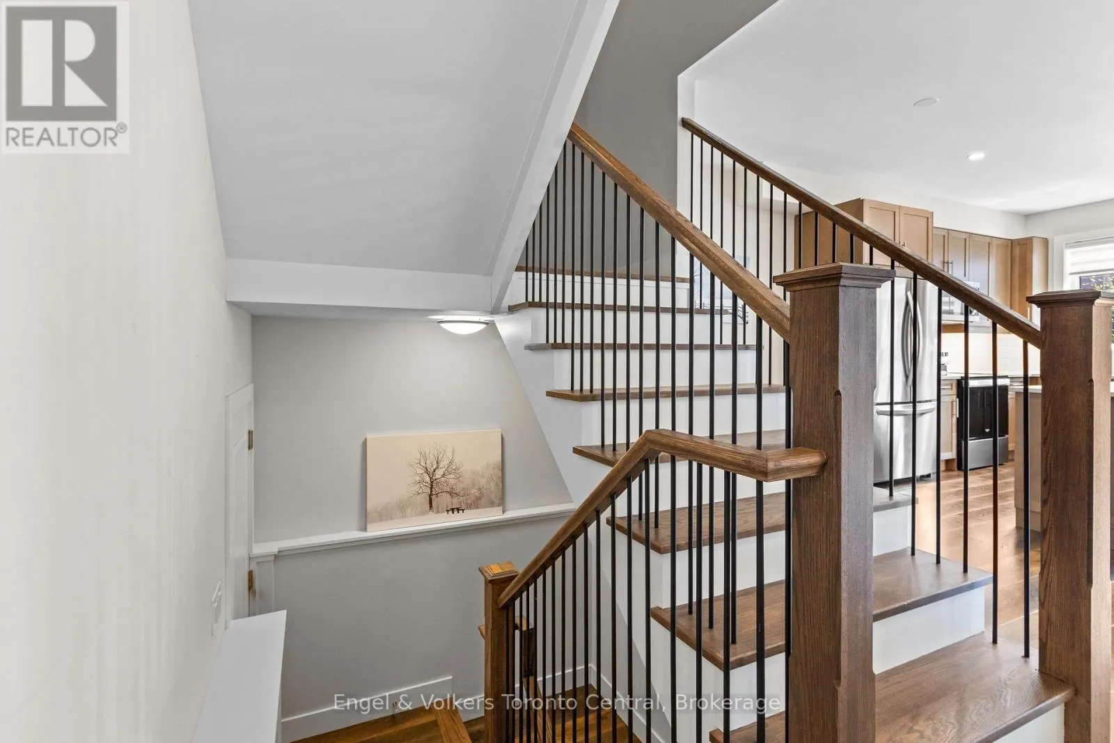 145 SYCAMORE STREET