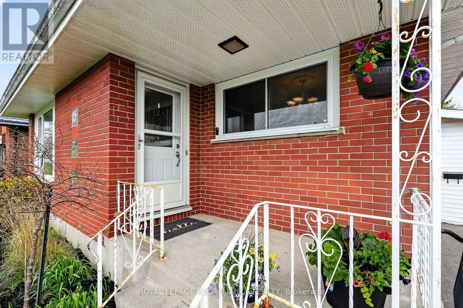 15 GEARIN STREET