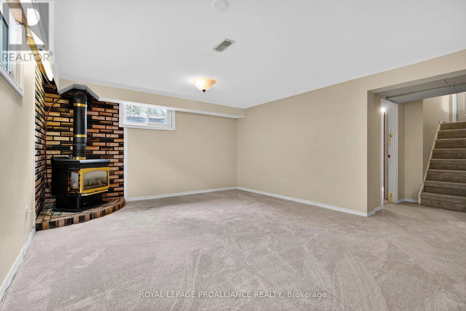 15 GEARIN STREET