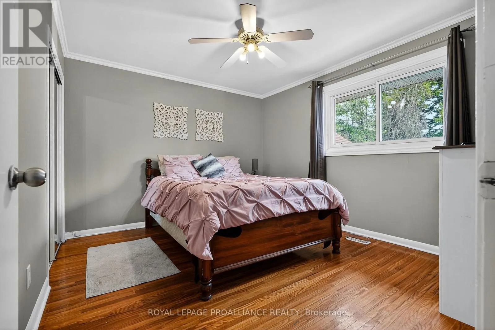 15 GEARIN STREET