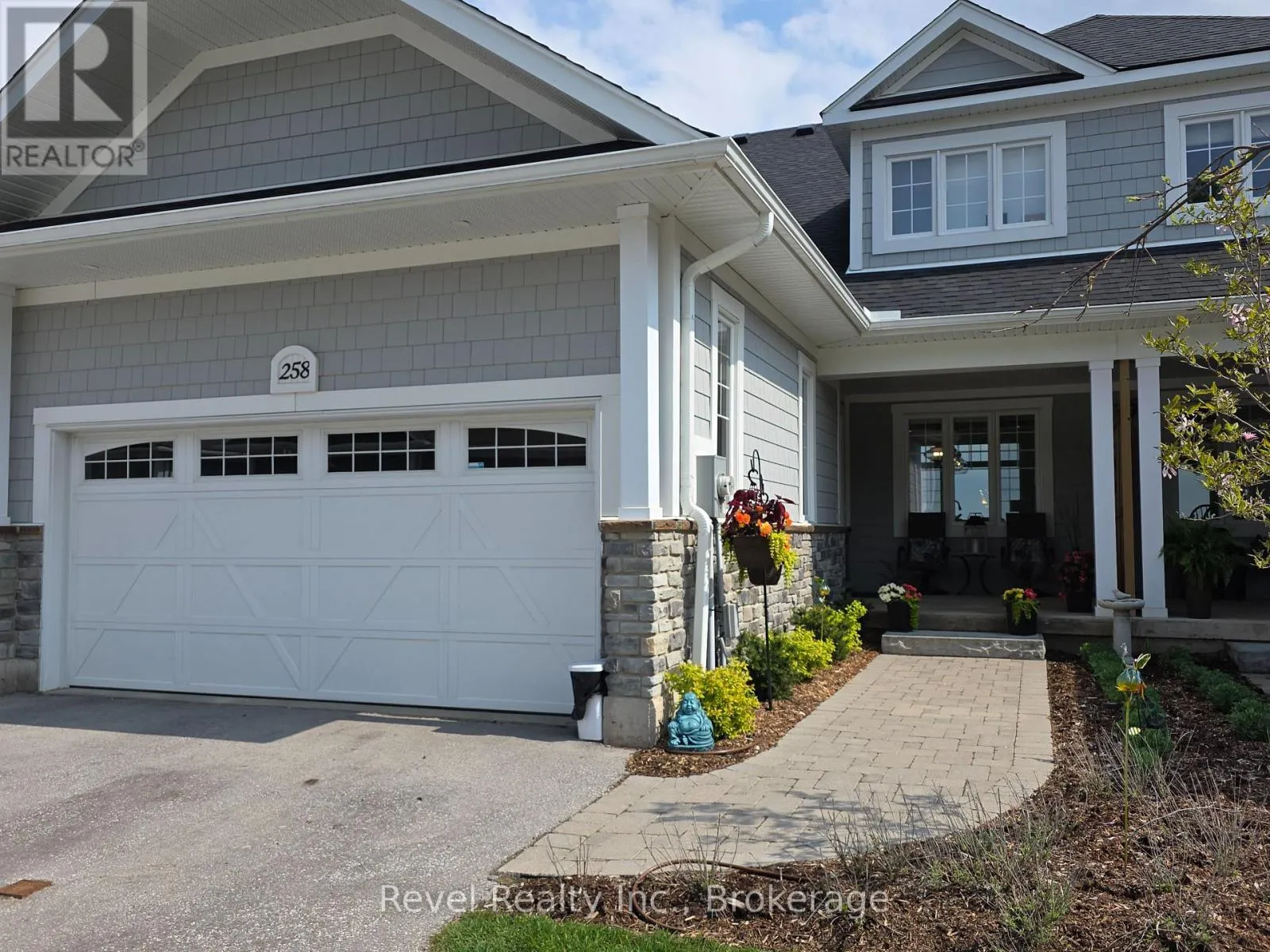 258 IRONWOOD WAY