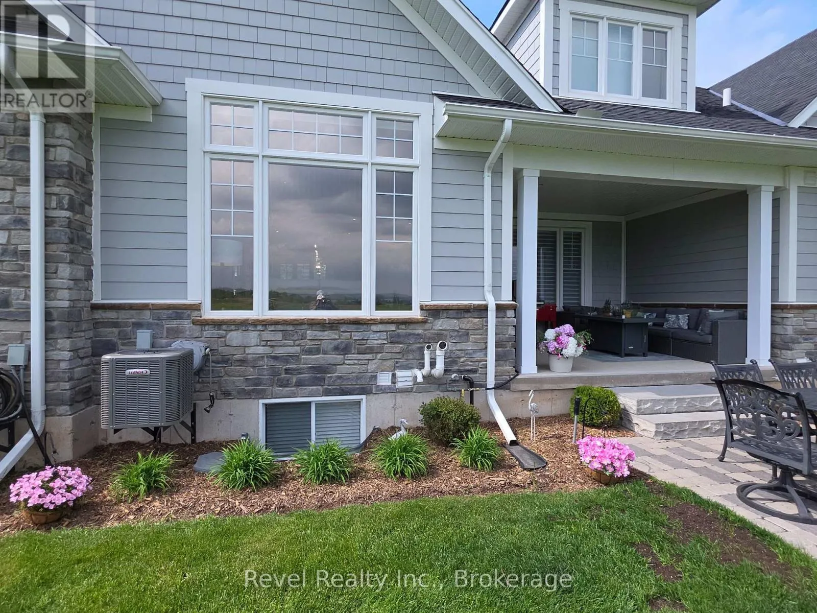 258 IRONWOOD WAY