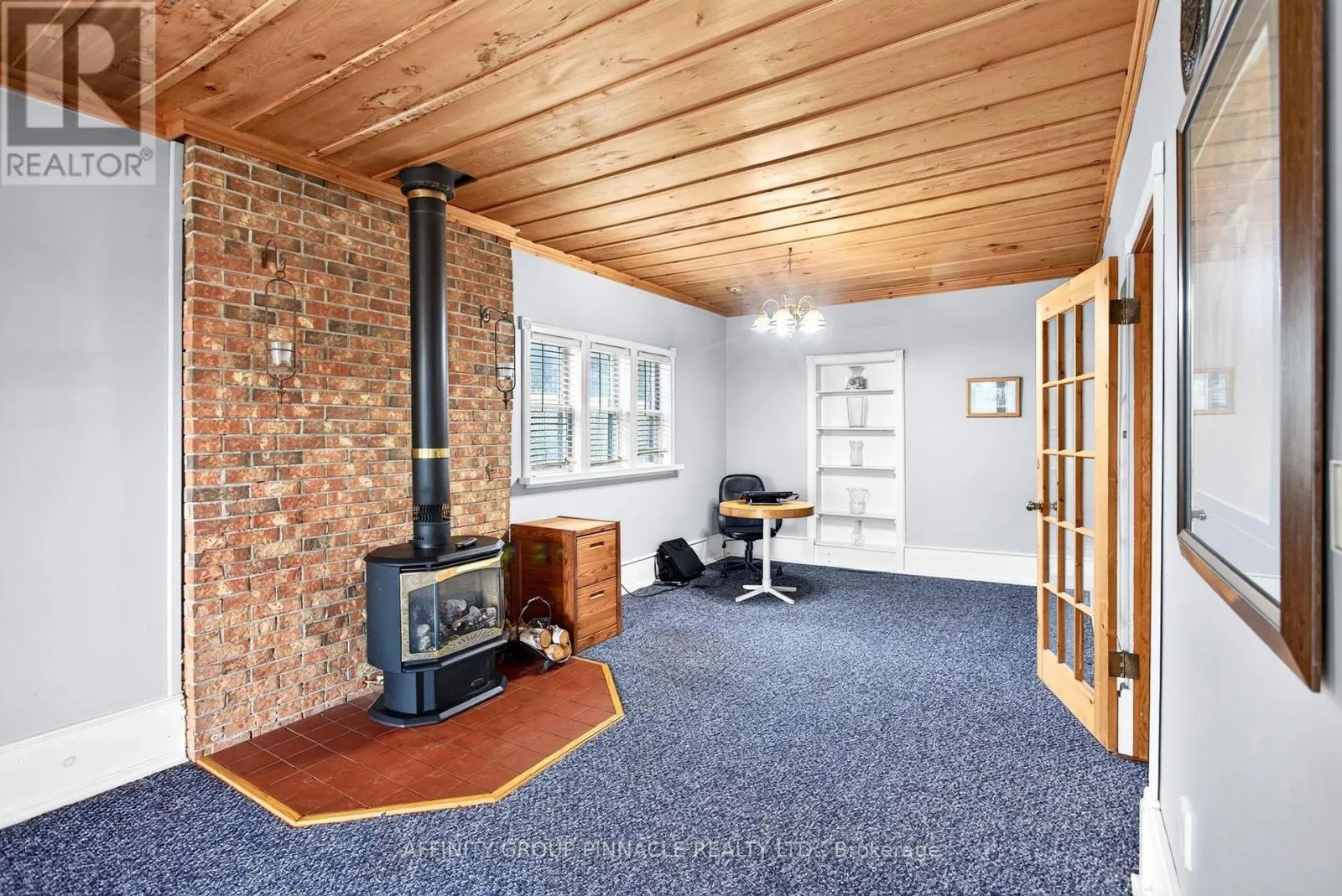 95 BOND STREET E