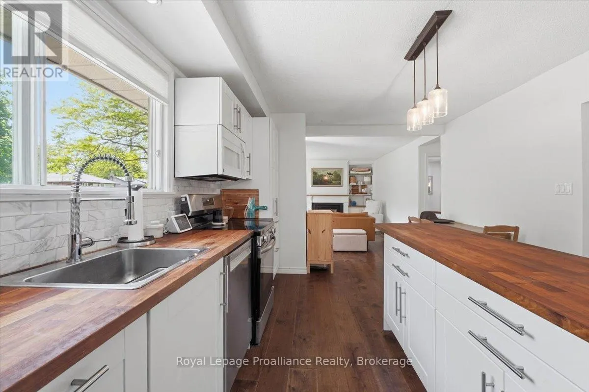 24 HARVEST CRESCENT