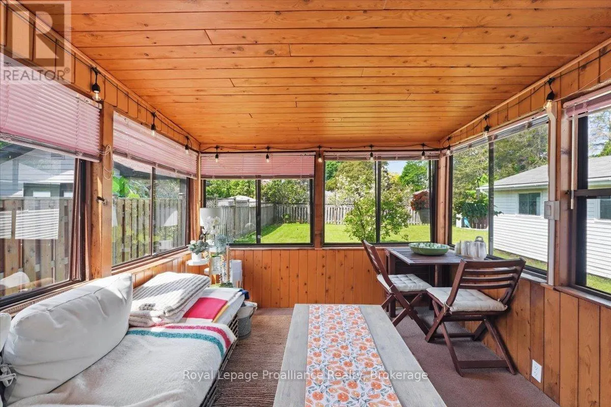 24 HARVEST CRESCENT
