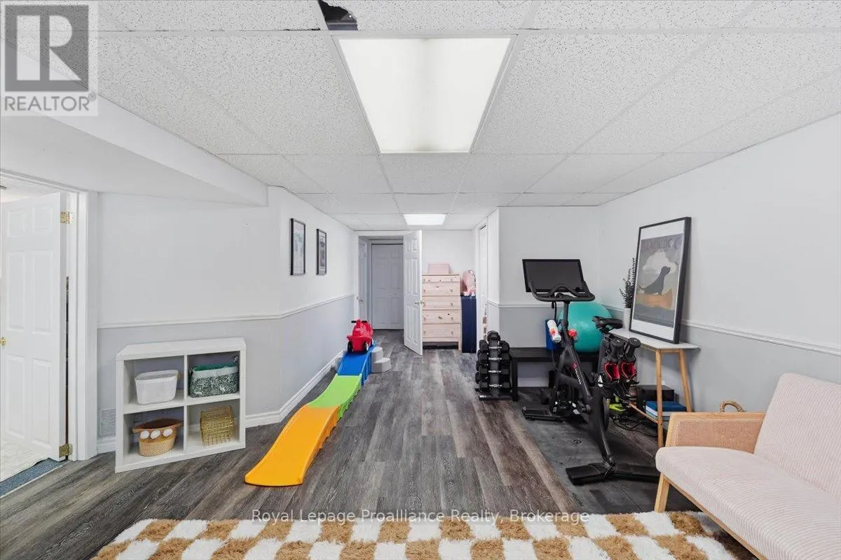 24 HARVEST CRESCENT