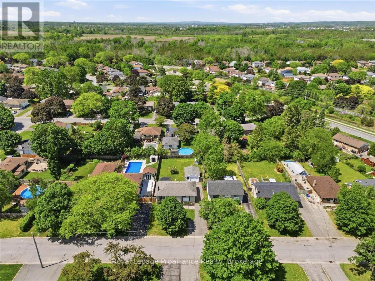 24 HARVEST CRESCENT