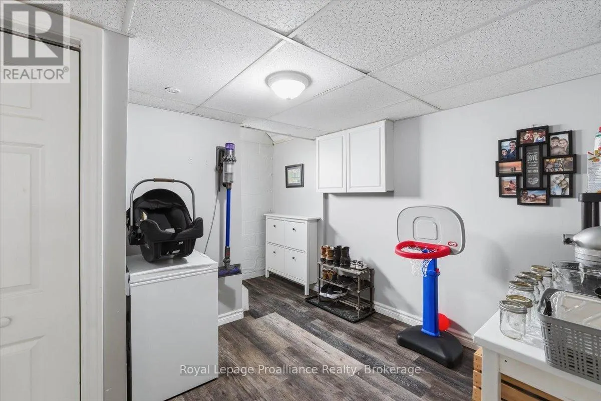 24 HARVEST CRESCENT