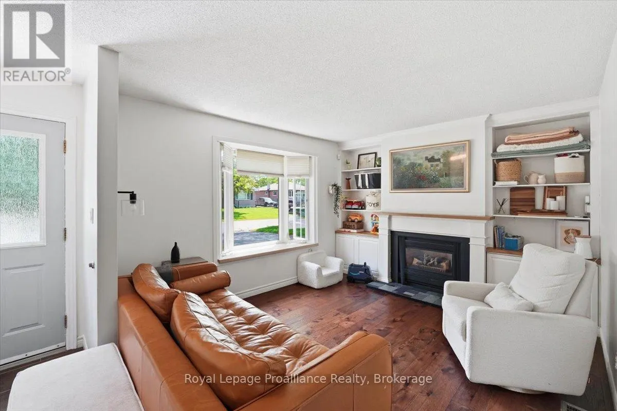 24 HARVEST CRESCENT