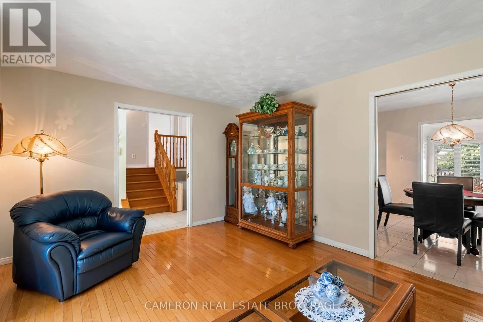 368 ANGELA CRESCENT