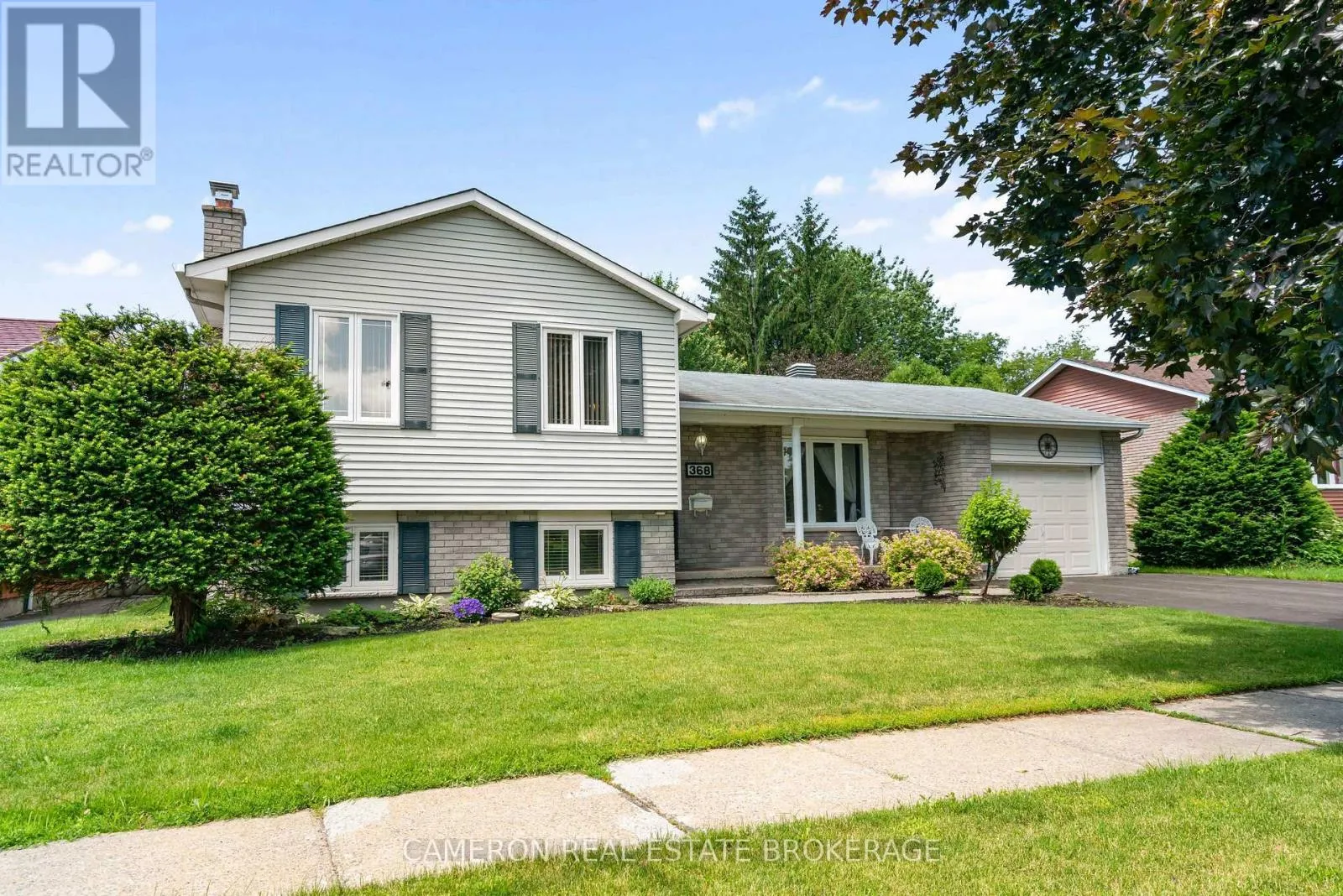 368 ANGELA CRESCENT
