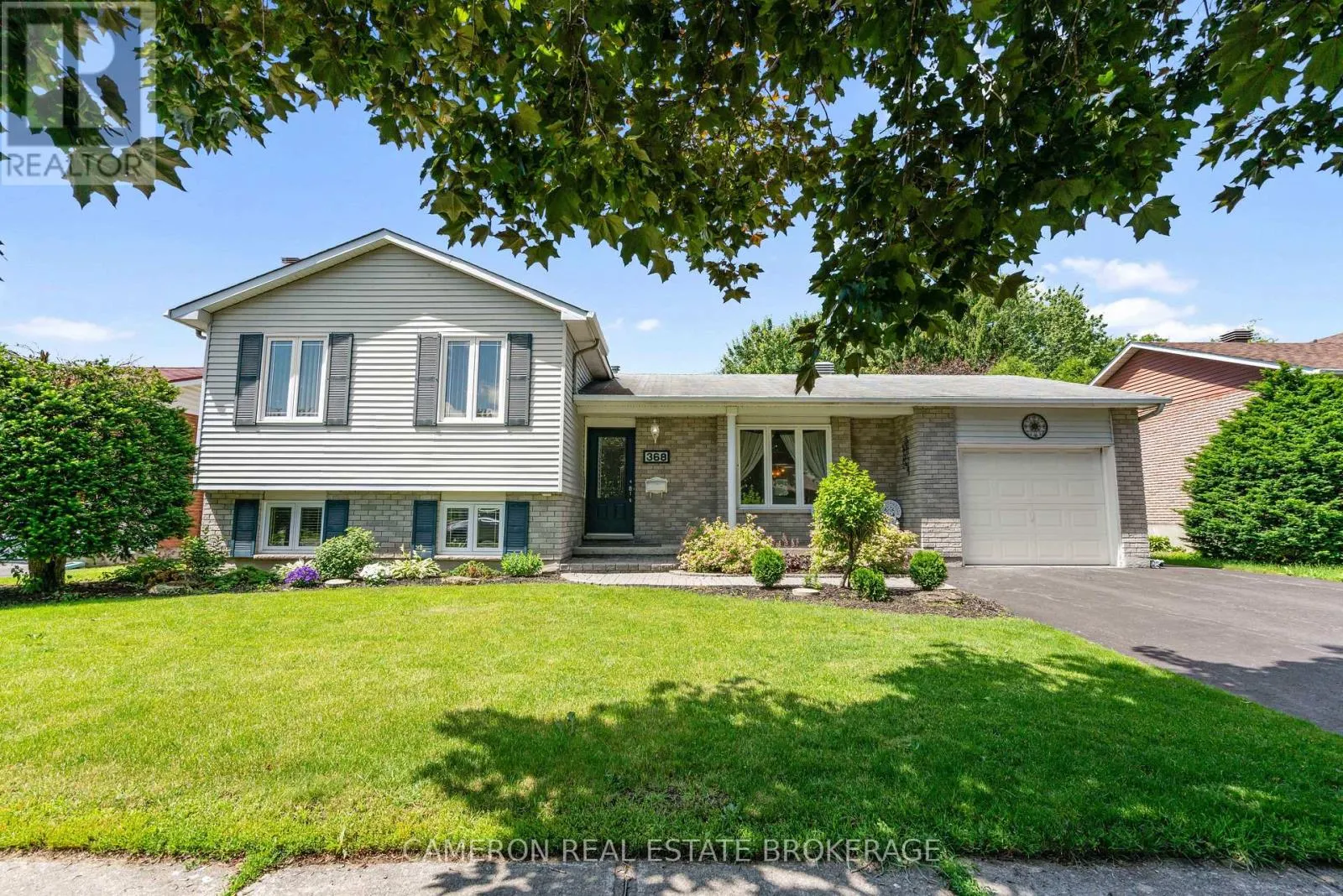 368 ANGELA CRESCENT