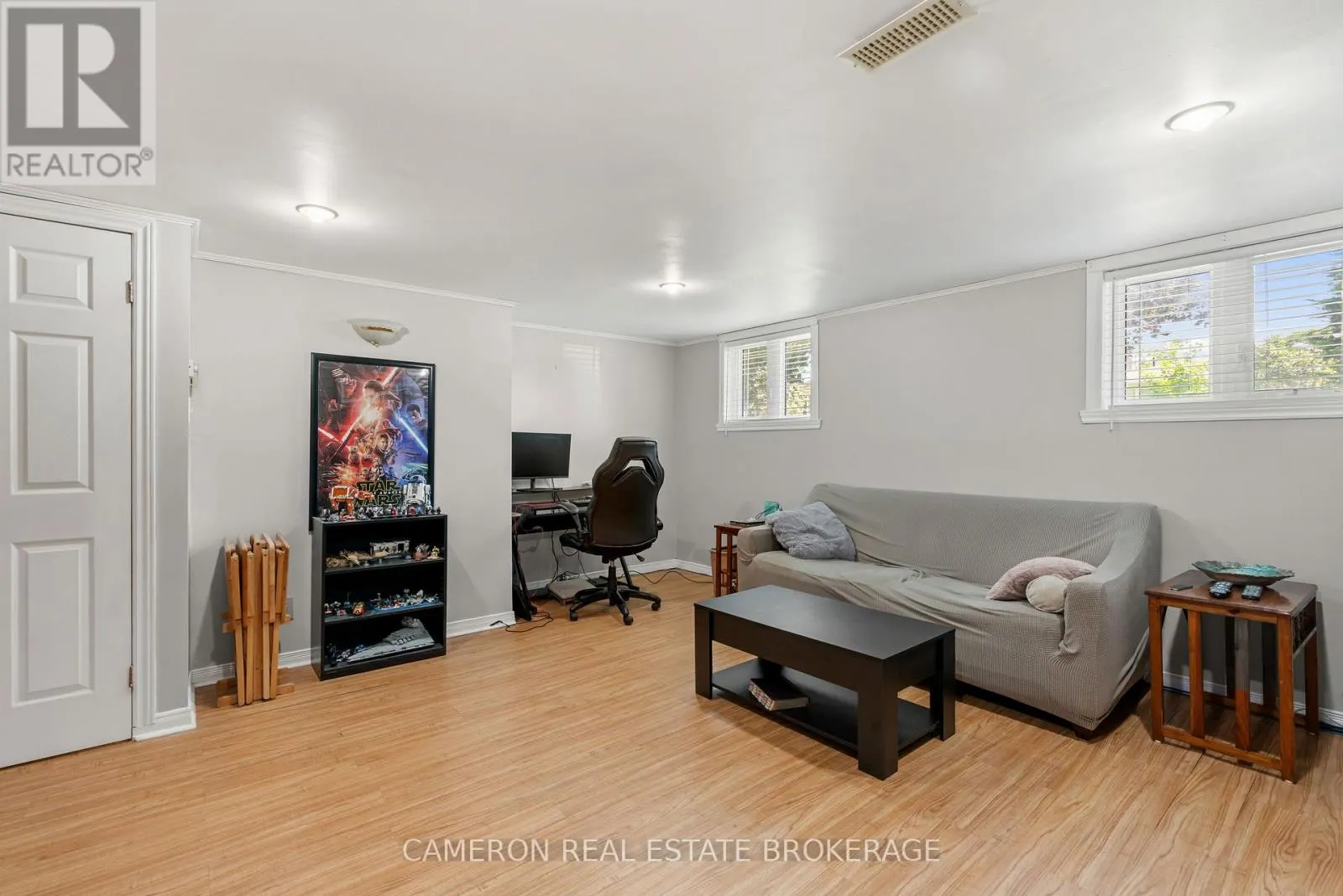 368 ANGELA CRESCENT