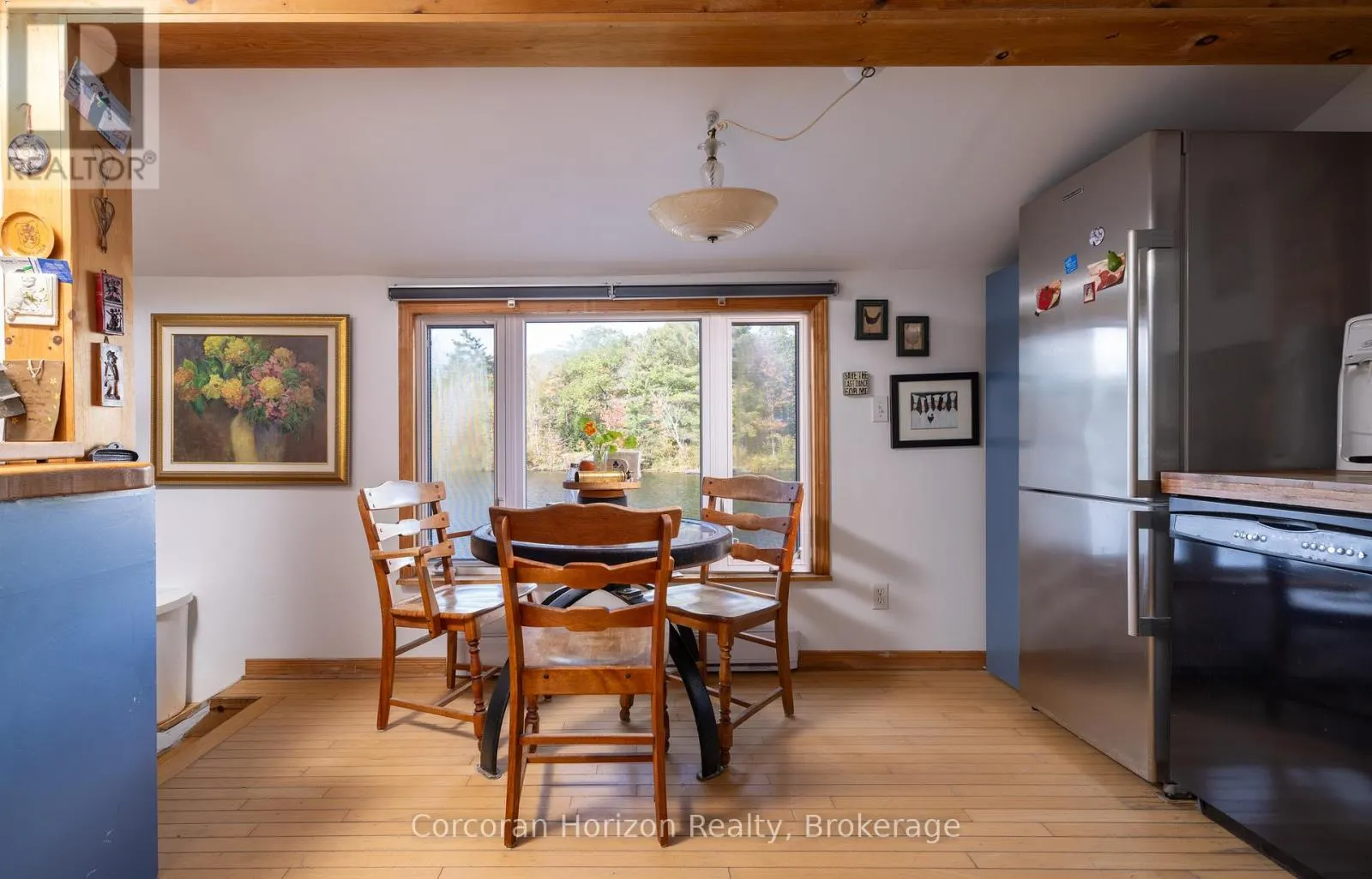 566 HUNGRY BAY ROAD W