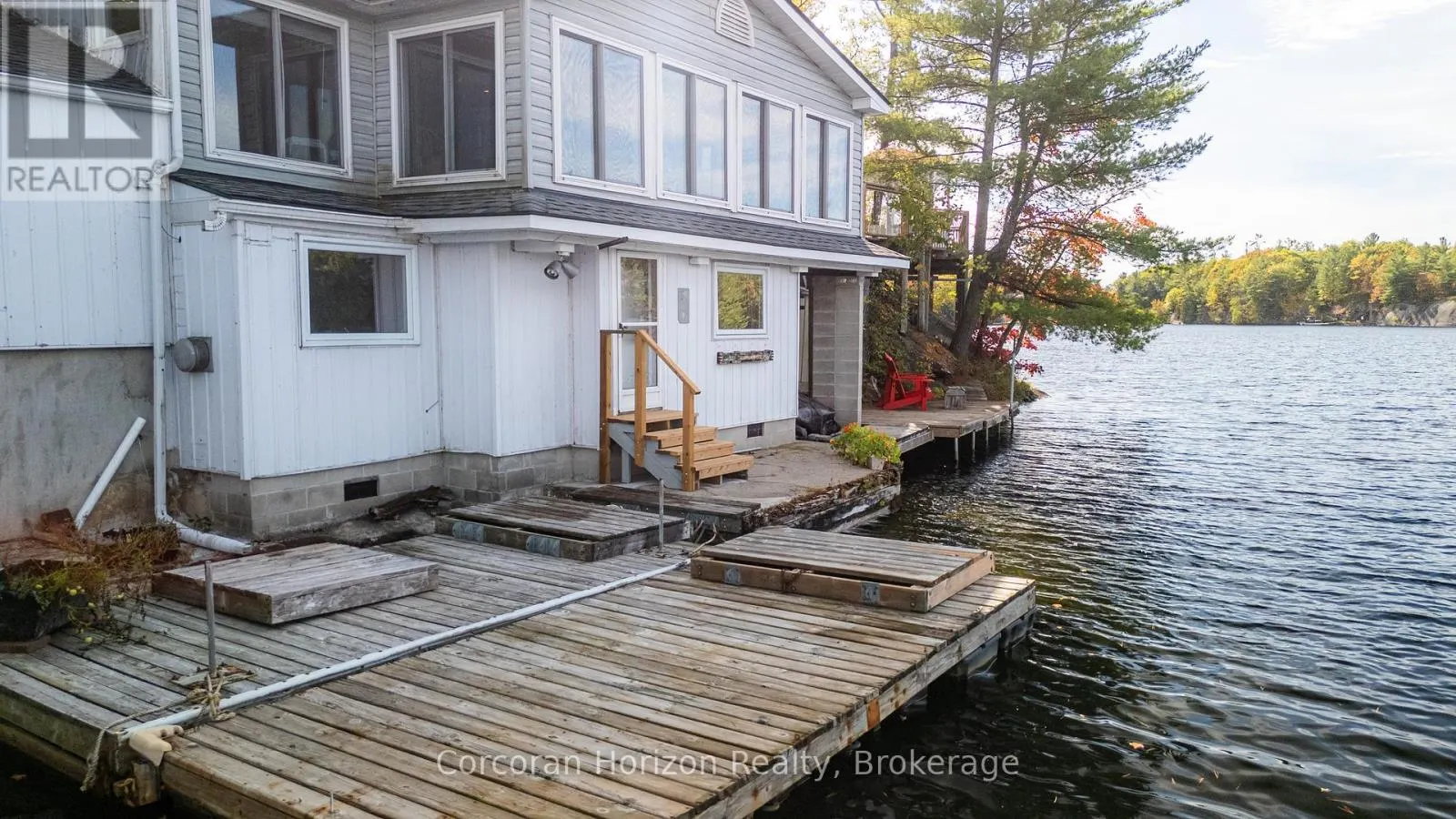 566 HUNGRY BAY ROAD W