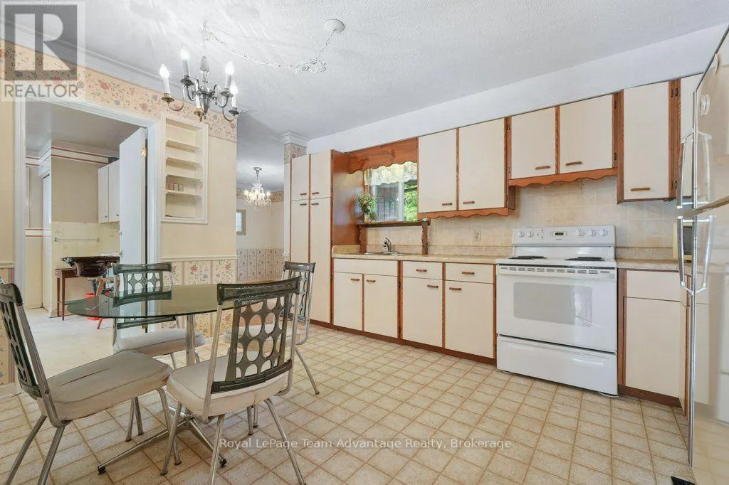 30A FOREST STREET