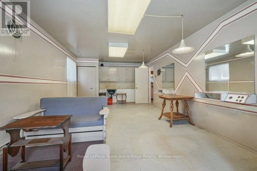 30A FOREST STREET