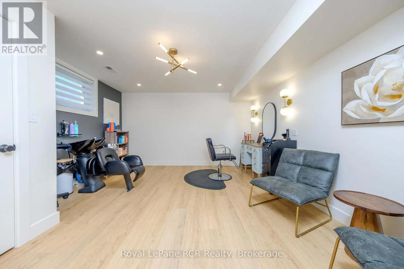 22 NICKASON DRIVE