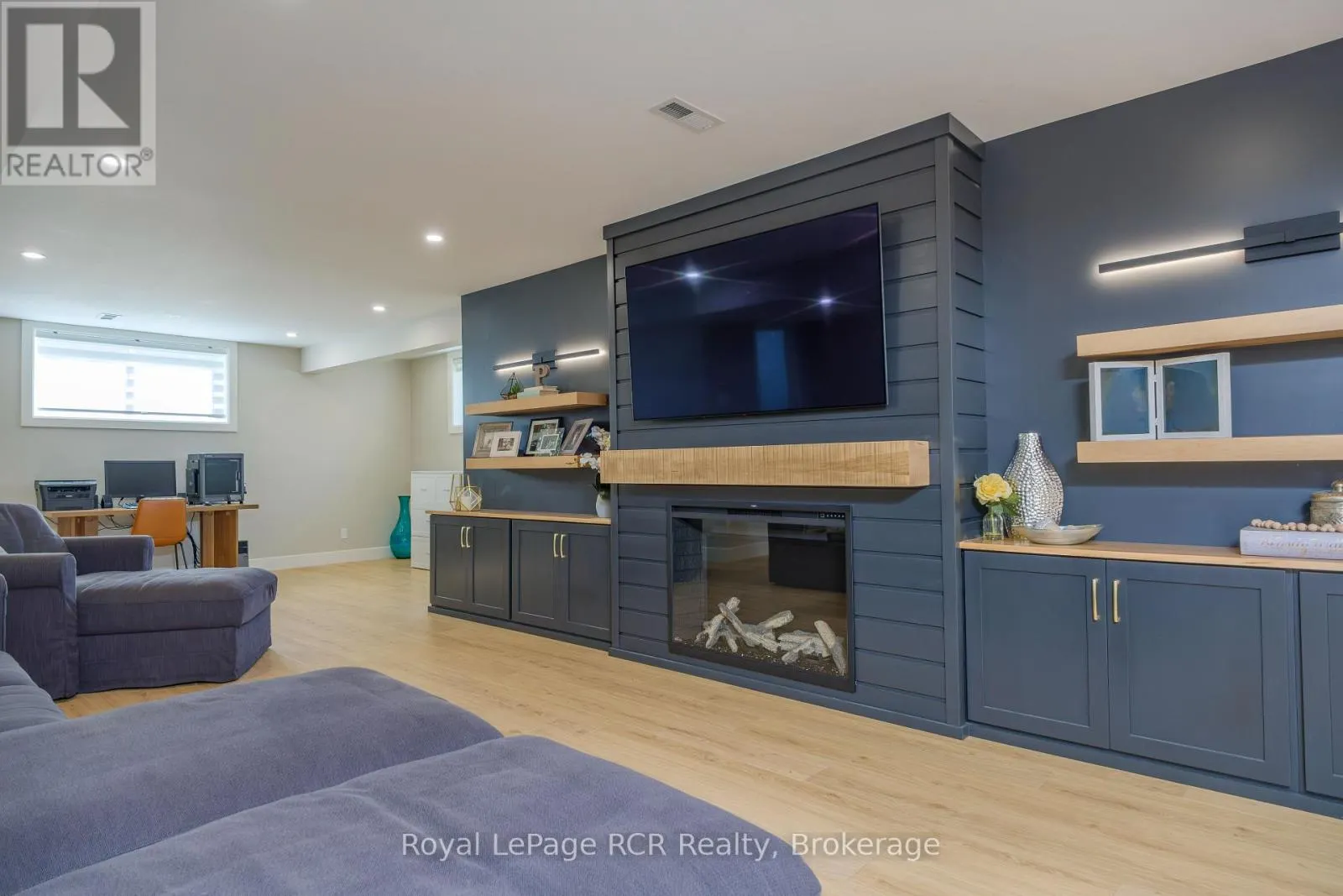 22 NICKASON DRIVE