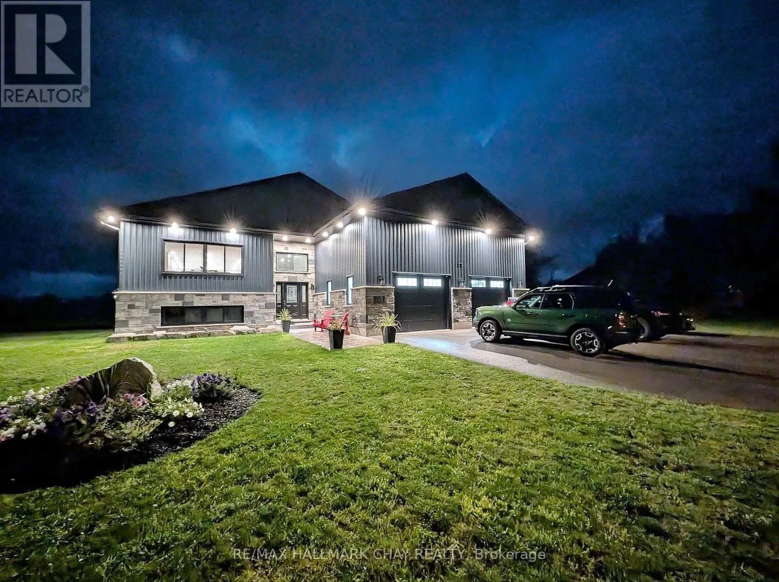 37 HILLSIDE DRIVE