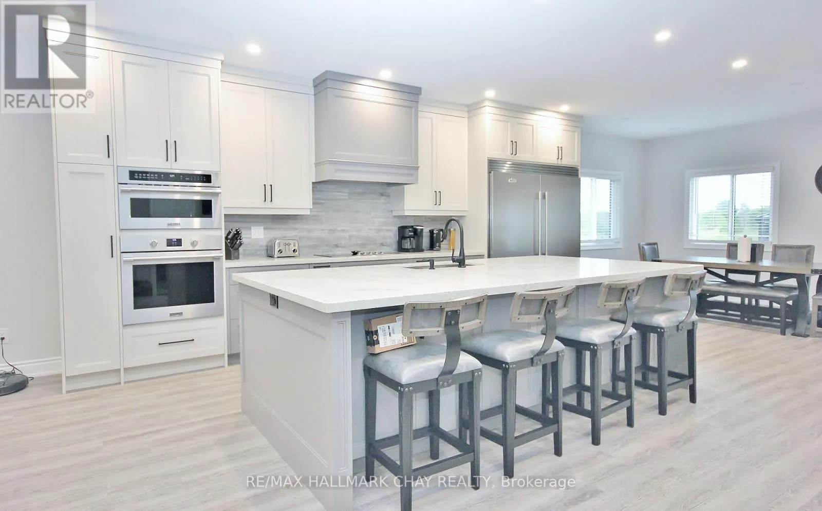 37 HILLSIDE DRIVE