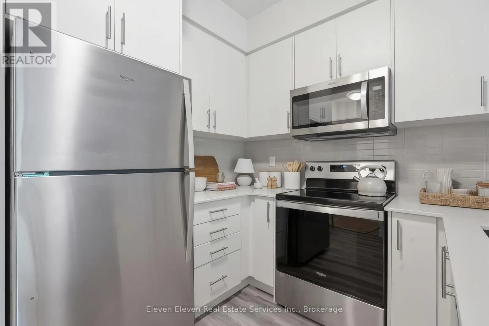 322 - 1100 LACKNER PLACE
