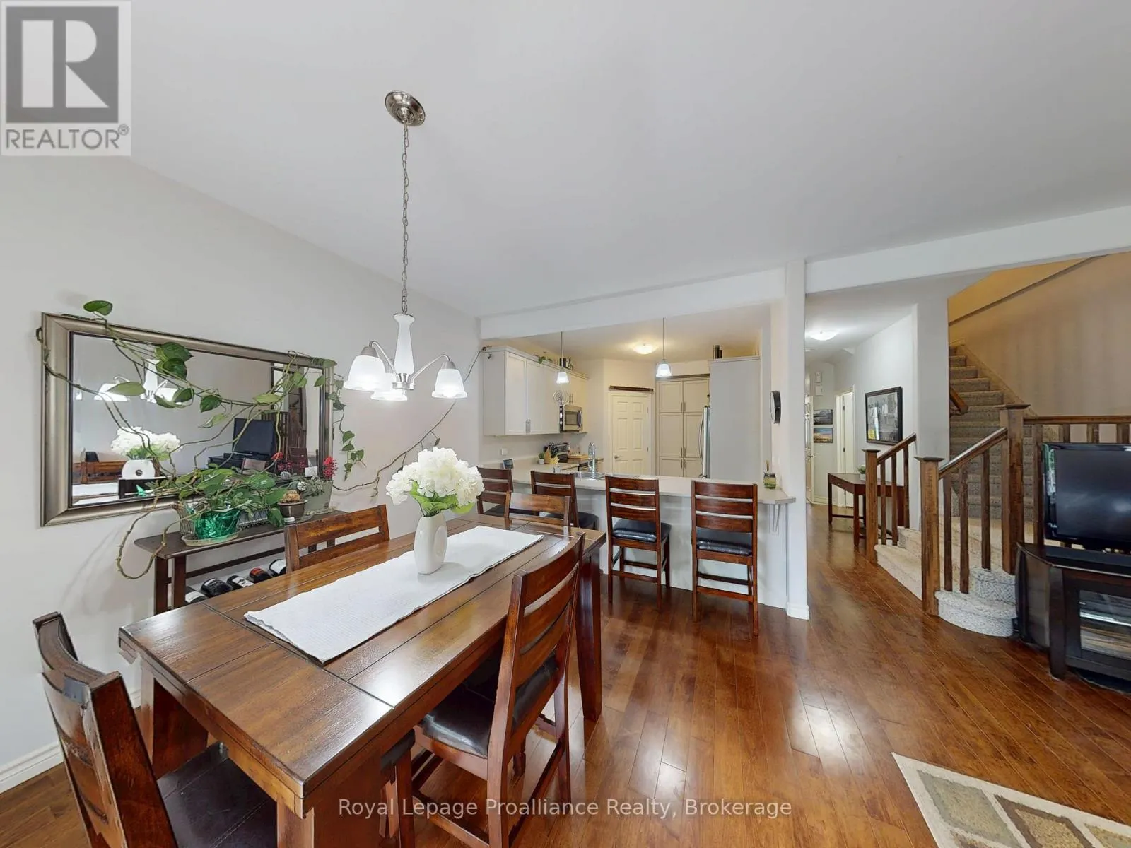 33 - 194 HAIG ROAD #33
