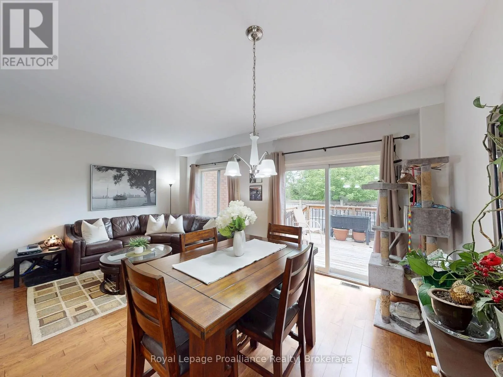 33 - 194 HAIG ROAD #33