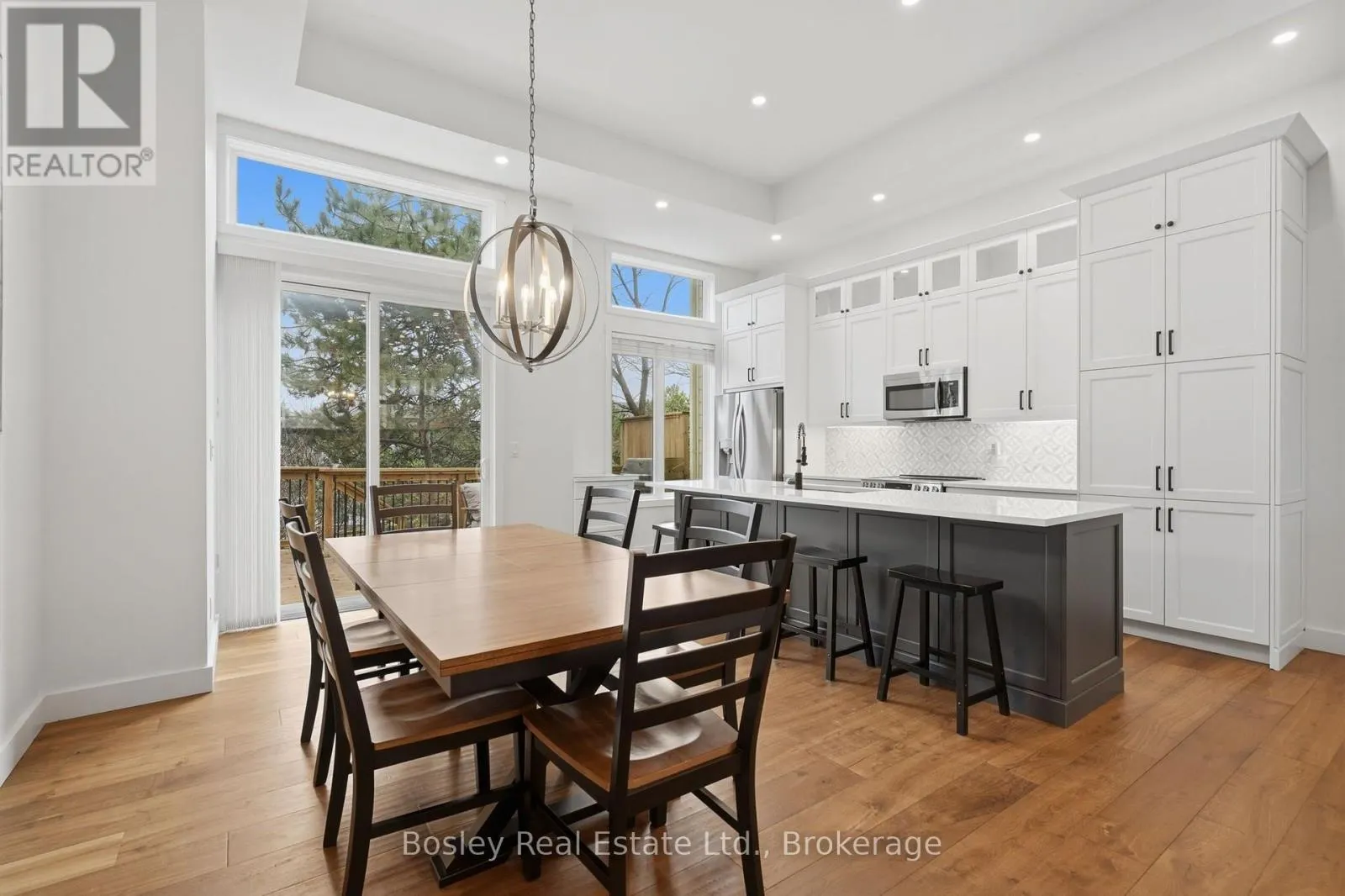 8 - 104 FARMGATE ROAD #8